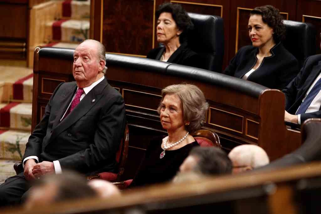 Os reis eméritos Juan Carlos I e Sofía de Grecia no Congreso, nunha imaxe de arquivo (Foto: Eduardo Parra / Europa Press)