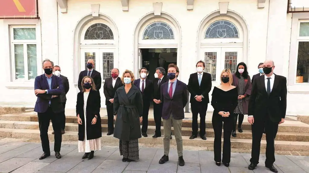 A conselleira de Infraestruturas reuniuse en Melga&ccedil;o coa ministra de Coes&atilde;o Territorial de Portugal. (Foto: Xunta da Galiza)
