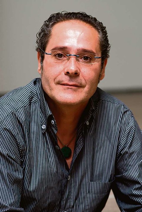 O escritor Adolfo Caamaño. Foto: AELG.