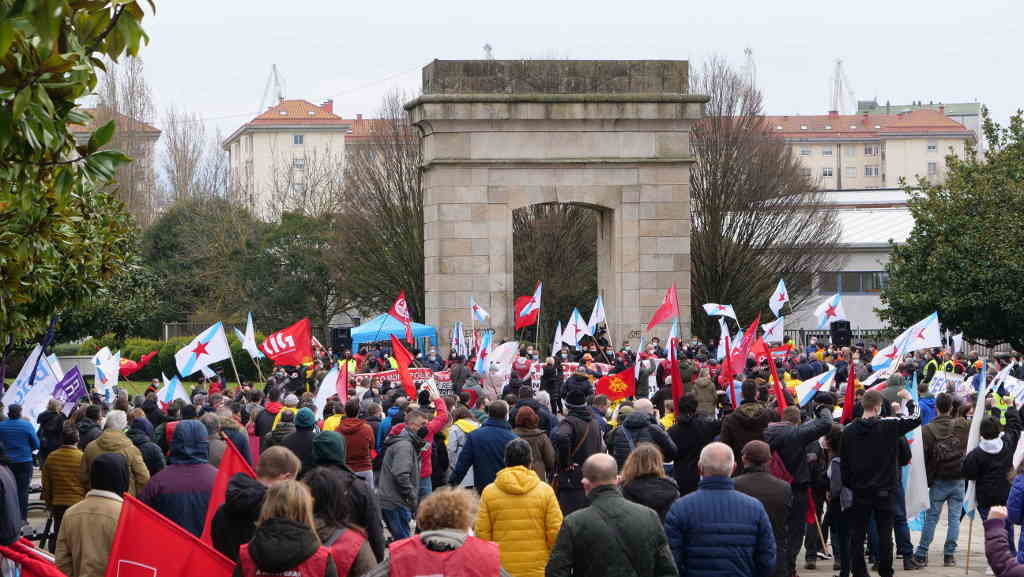 A manifestación en Ferrol foi o acto central da folga xeral en Ferrolterra (Nós Diario)