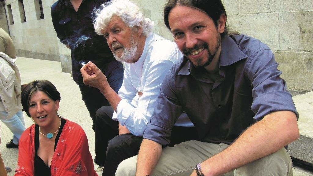 Yolanda Díaz con Xosé Manuel Beiras e Pablo Iglesias, nunha imaxe de arquivo. (Foto: Europa Press)
