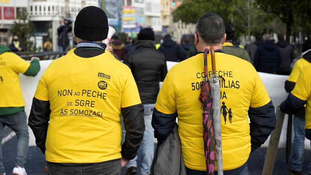 Traballadores de Siemens-Gamesa nas Somozas nunha manifestación na Coruña (Foto: M. Dylan / Europa Press).