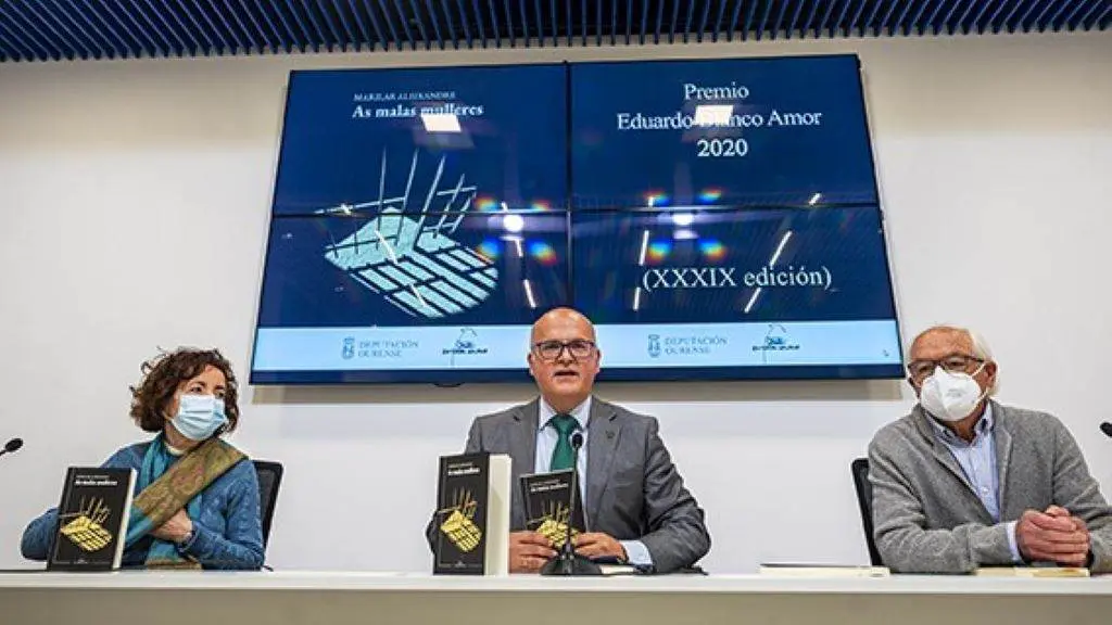 Un instante da presentaci&oacute;n da novela premiada de Marilar Aleixandre. (Foto: Deputaci&oacute;n de Ourense)