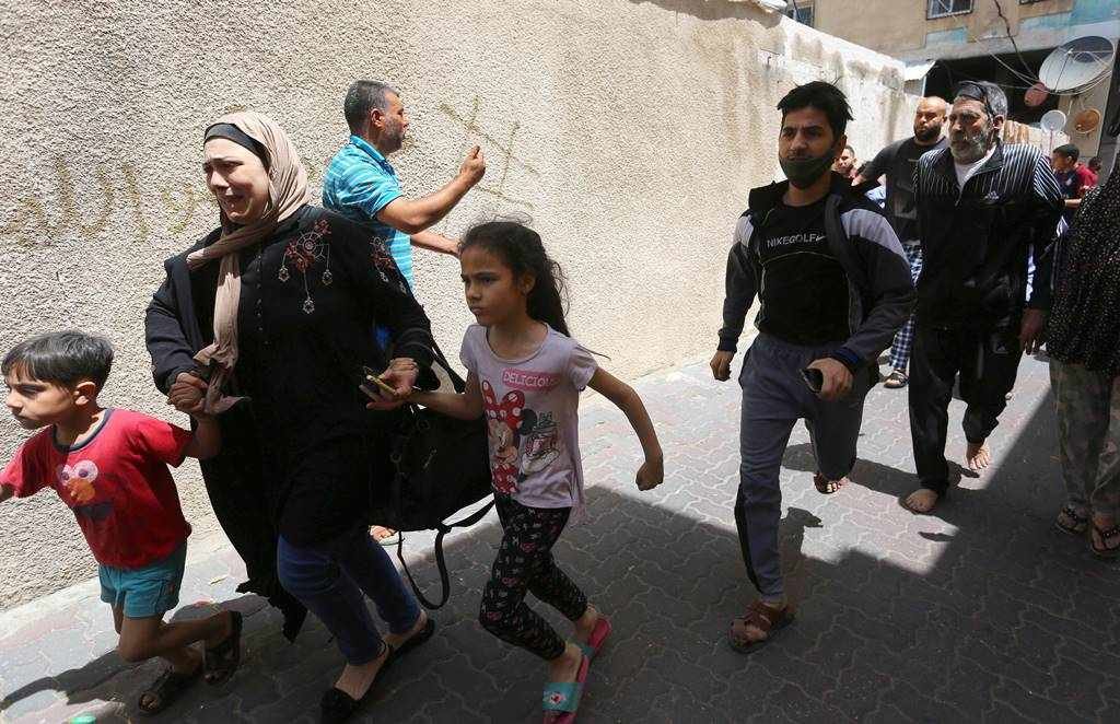 EuropaPress_3701937_11_may_2021_palestinian_territories_gaza_city_palestinians_evacuate
