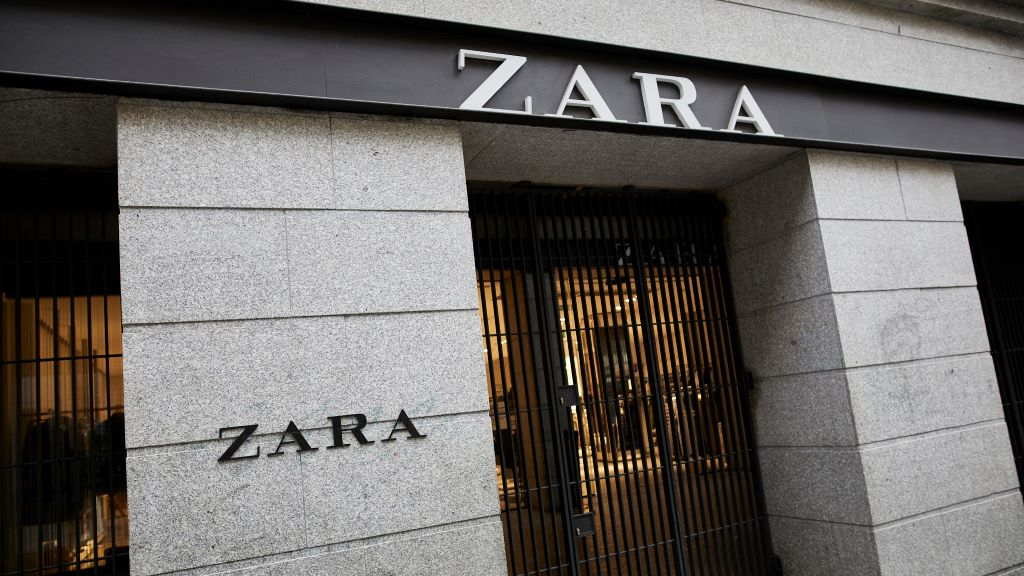 Fachada dun estabelecemento da firma Zara. (Foto: Jesús Hellín / Europa Press)