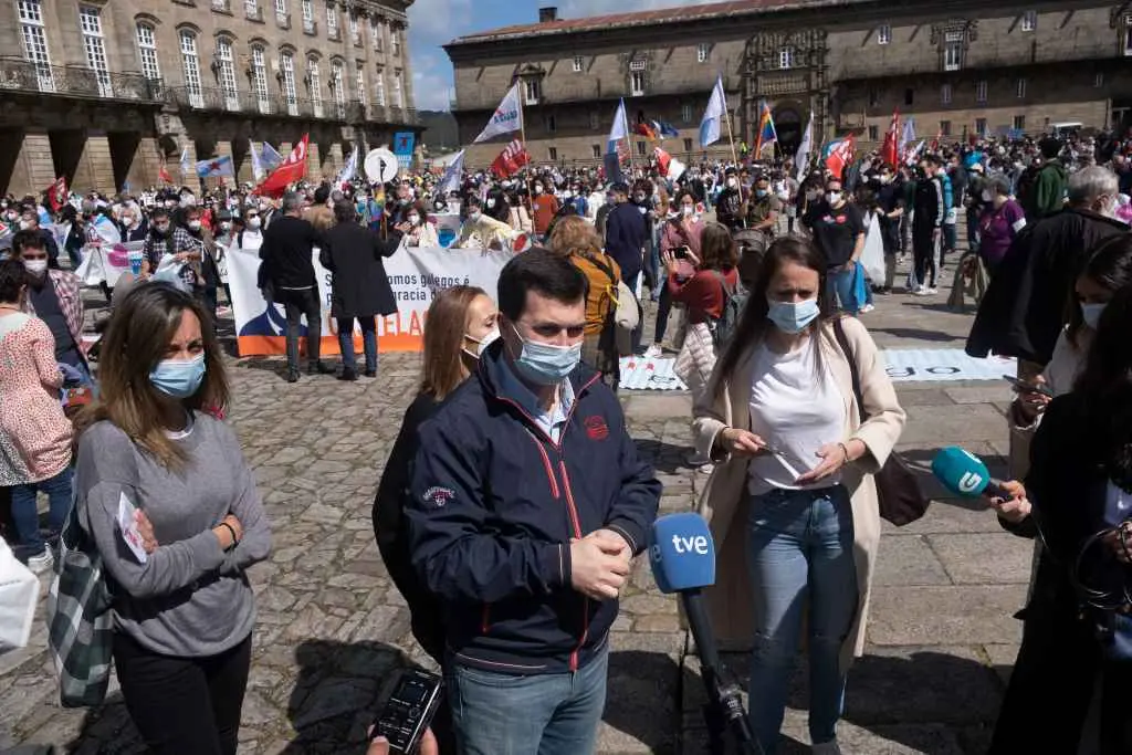 Gonzalo Caballero, na manifestaci&oacute;n de Queremos Galego (Foto: Arxina)