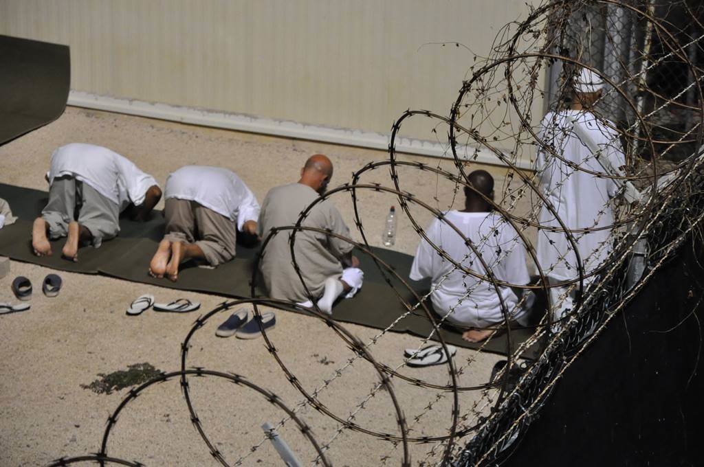 EuropaPress_3718770_detenidos_prision_base_militar_estadounidense_guantanamo_cuba