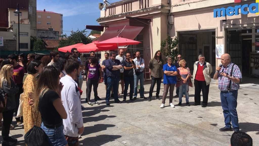 Xosé Luis Méndez Ferrín e outros membros da FPG, nun acto promovido por este partido en 2019 en Vigo, en homenaxe a Moncho Reboiras (Foto: @FPG_Galiza)