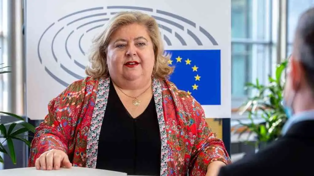 Clara Aguilera, relatora do novo regulamento de control pesqueiro da Uni&oacute;n Europea (Foto: Europa Press).