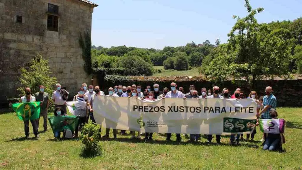 O Congreso do Leite realizouse no Pazo de Li&ntilde;ares (Lal&iacute;n).(Foto: SLG)