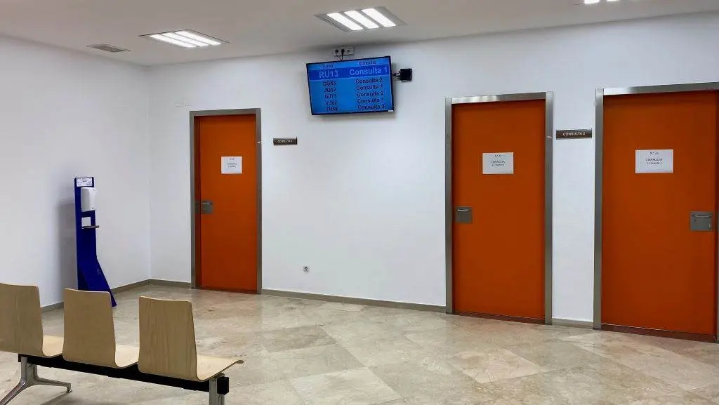 Espazo das consultas externas de Farmacia no Hospital Naval de Ferrol. (Foto: Xerencia da &Aacute;rea Sanitaria Ferrol) #ferrol #hospitalnaval #listasdeagarda #listaxedeagarda #sanidadep&uacute;blica #sanidadeprivada #xunta #sanidade #sa&uacute;dep&uacute;blica #valedoradopobo