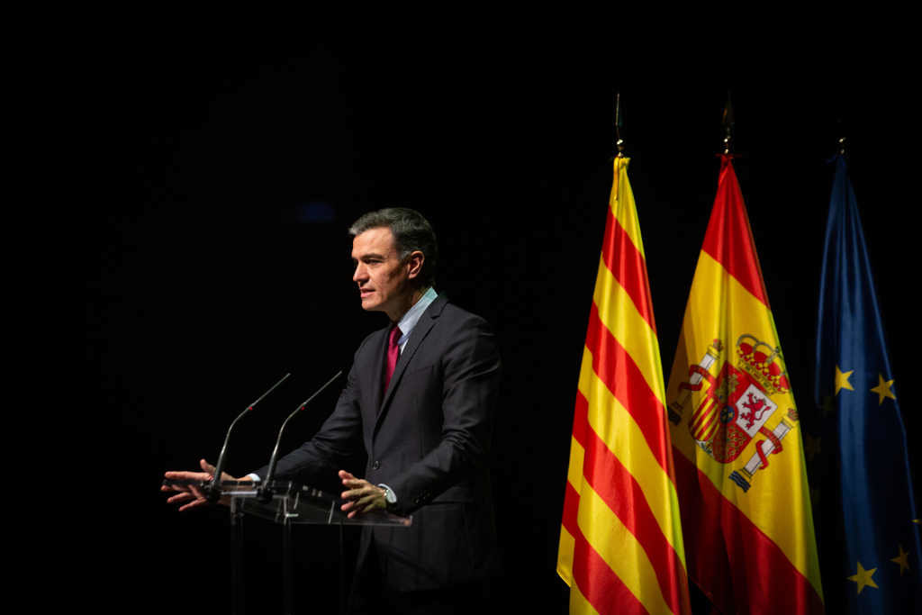 Pedro Sánchez, presidente do Estado español, anunciou onte no Liceu de Barcelona o indulto ás presas e presos políticos cataláns. (Foto: David Zorrakino / Europa Press)