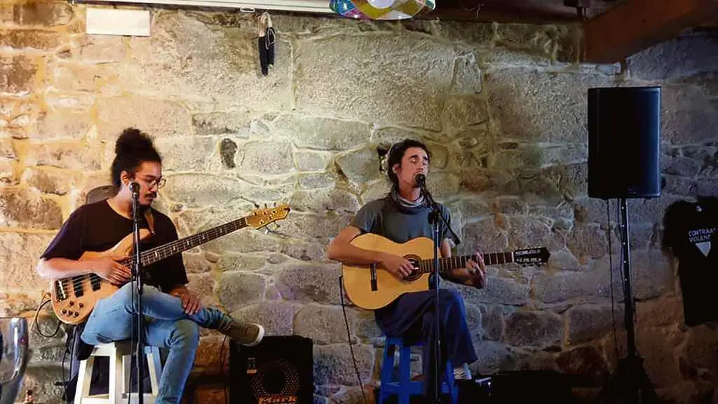 Unha actuaci&oacute;n na Arca da Noe (Vilar de Santos) no mes de xu&ntilde;o. (Foto: A Arca da Noe)