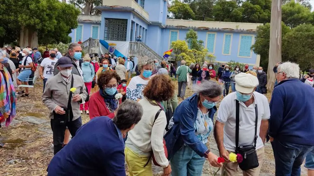 Acto decorrido este domingo na illa de San Sim&oacute;n (Foto: N&oacute;s Diario).