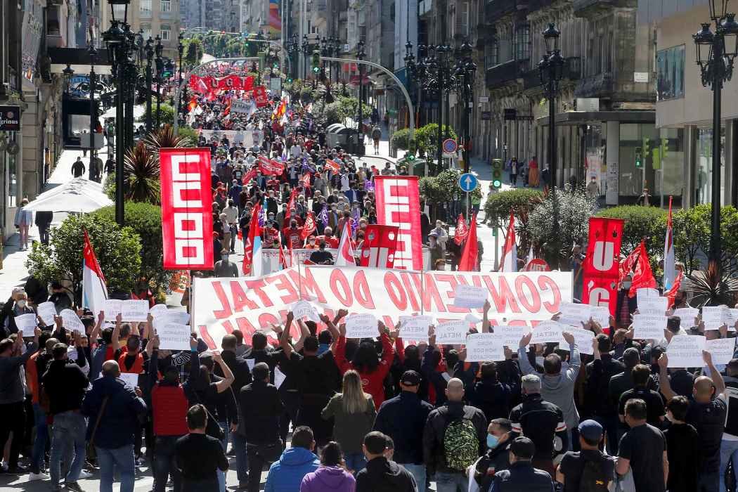 Manifestación do 1º de maio 
en Vigo convocada por UXT e CCOO. / Europa Press