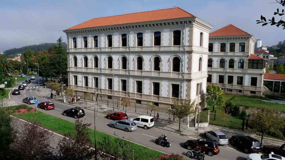 Sede central da Xunta en San Caetano, Compostela (Arxina).