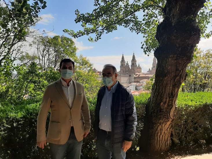 Gonzalo Caballero e Xosé Sánchez Bugallo na comparecencia coxunta deste sábado en Santiago de Compostela. (Foto: Europa Press)