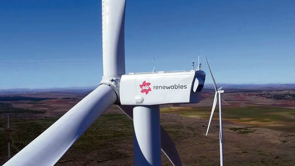 Aeroxerador da compañía enerxética lusa que prevé construír tres parques eólicos en Laxe (Foto: EDP Renováveis).