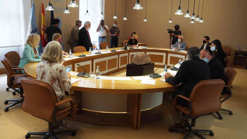Sala dedicada a Antonio Ros&oacute;n. (Foto: Parlamento da Galiza)