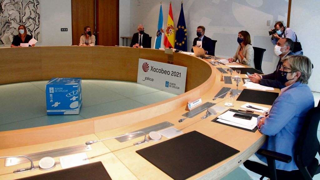 O presidente da Xunta, Alberto Núñez Feixoo, na reunión semanal do Consello do Goberno galego. (Foto: Arxina)