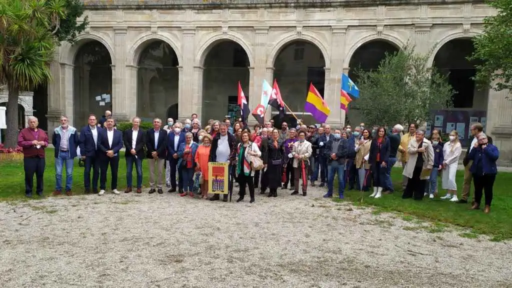Homenaxe aos sete de Xixi&oacute;n en Celanova (Foto: N&oacute;s Diario)