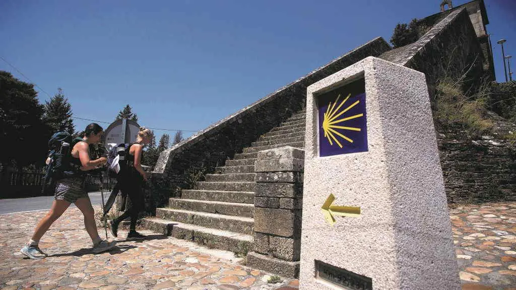 D&uacute;as peregrinas en Portomar&iacute;n, na comarca de Lugo. (Foto: Carlos Castro / Europa Press)
