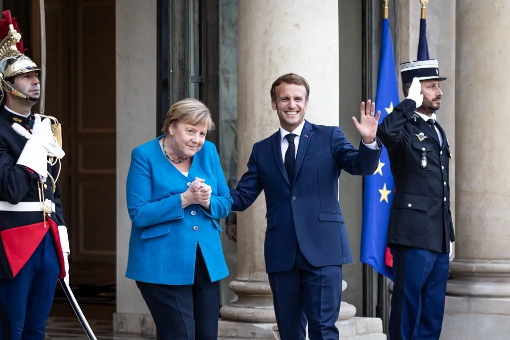 EuropaPress_3940830_16_september_2021_france_paris_french_president_emmanuel_macron_receives