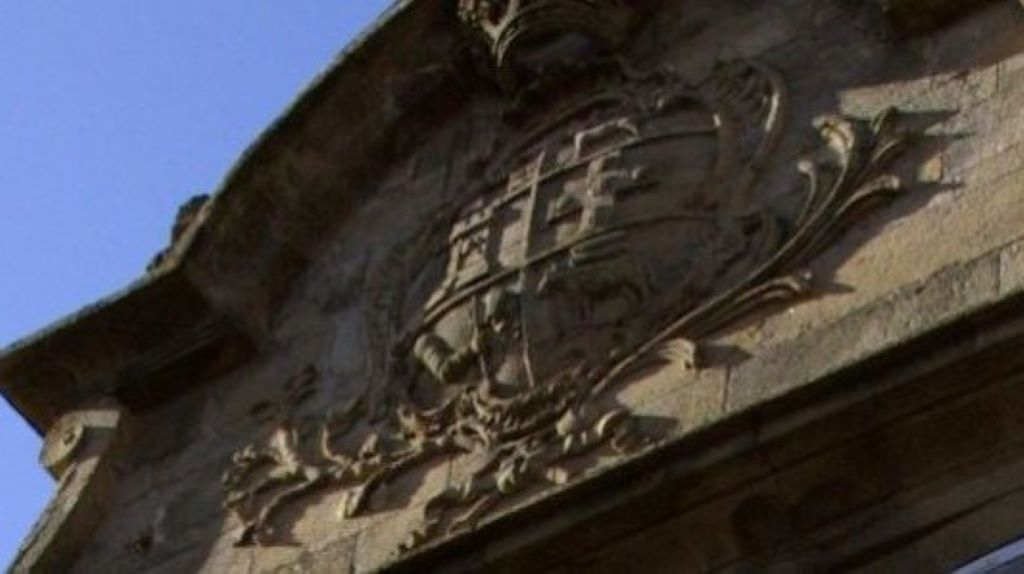 Coroa do pazo dos Irlandeses, nunha imaxe de arquivo. (Foto: Compostela Turismo)