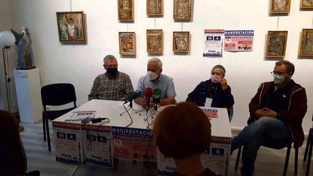 Acto de presentaci&oacute;n na Coru&ntilde;a da manifestaci&oacute;n do vindeiro 14 de novembro da Plataforma SOS Sanidade P&uacute;blica (N&oacute;s Diario).