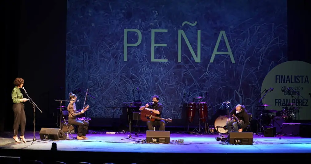 pe&ntilde;a