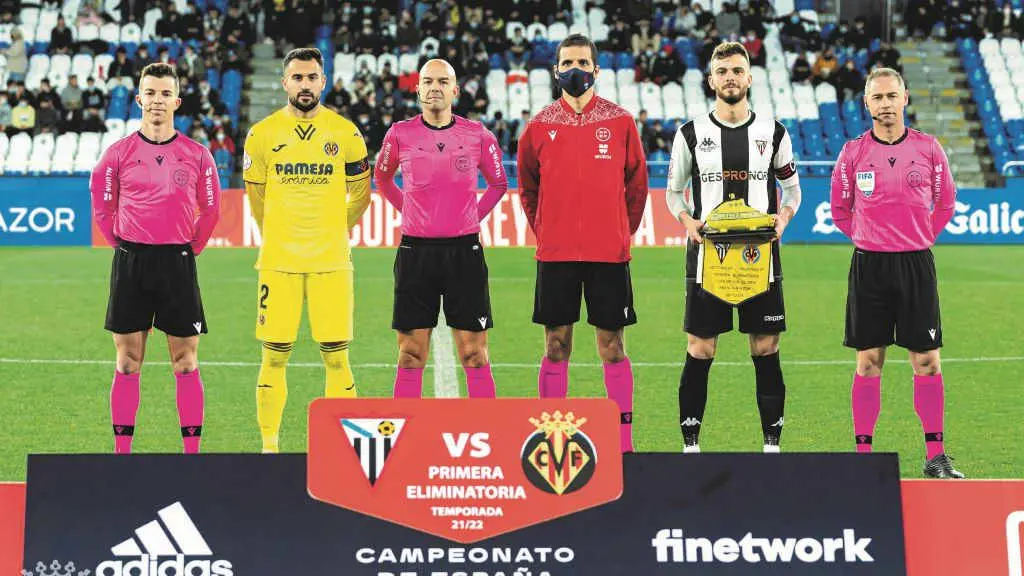 Riazor foi escenario de excepci&oacute;n para o debut do Victoria na Copa. (Foto: Vilarreal CF).