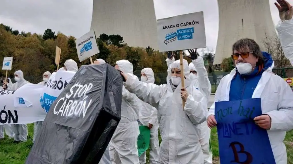 A plataforma Galiza sen carb&oacute;n, que cumpre tres anos, c&eacute;ntrase agora no gas f&oacute;sil (Foto: N&oacute;s Diario).