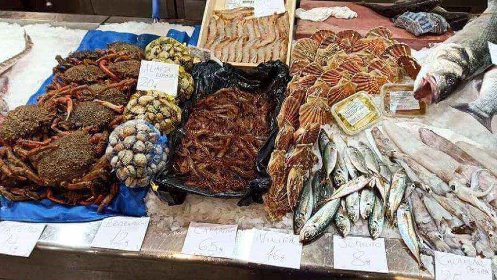Peixes e mariscos están entre os produtos máis demandados (Foto: Nós Diario).