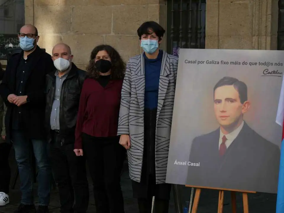 Ana Pont&oacute;n na homenaxe a &Aacute;nxel Casal (Foto: N&oacute;s Diario)