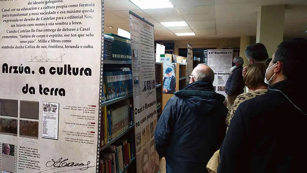 Detalle da mostra sobre o editor nacionalista &Aacute;nxel Casal (N&oacute;s Diario).
