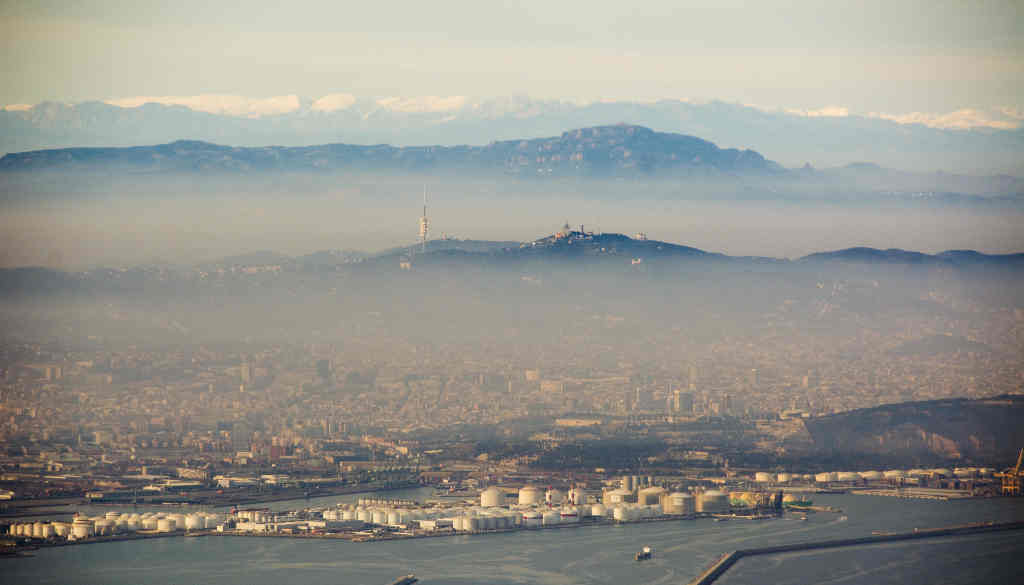 Contaminación atmosférica en Barcelona (Catalunya) en 2021. (Foto: Enrichetta Cardinale / Institut Ramon Llull)