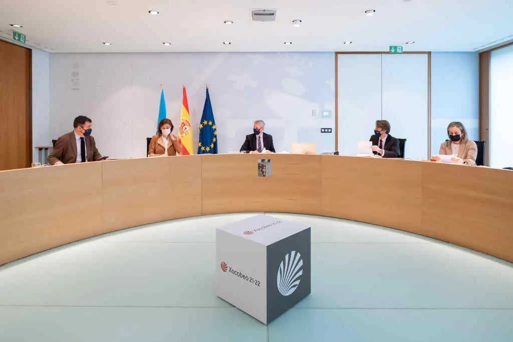 Alfonso Rueda durante o Consello da Xunta que decorreu onte. (Foto: David Cabez&oacute;n / Xunta da Galiza)
