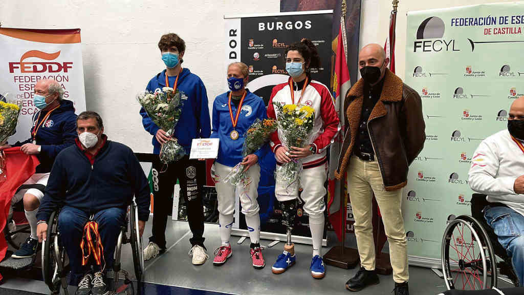 O podio por equipos en Burgos foi para a Galiza co Breogán formado por 
 Fernández, Garrido e Rodríguez. (Foto: FEDDF)