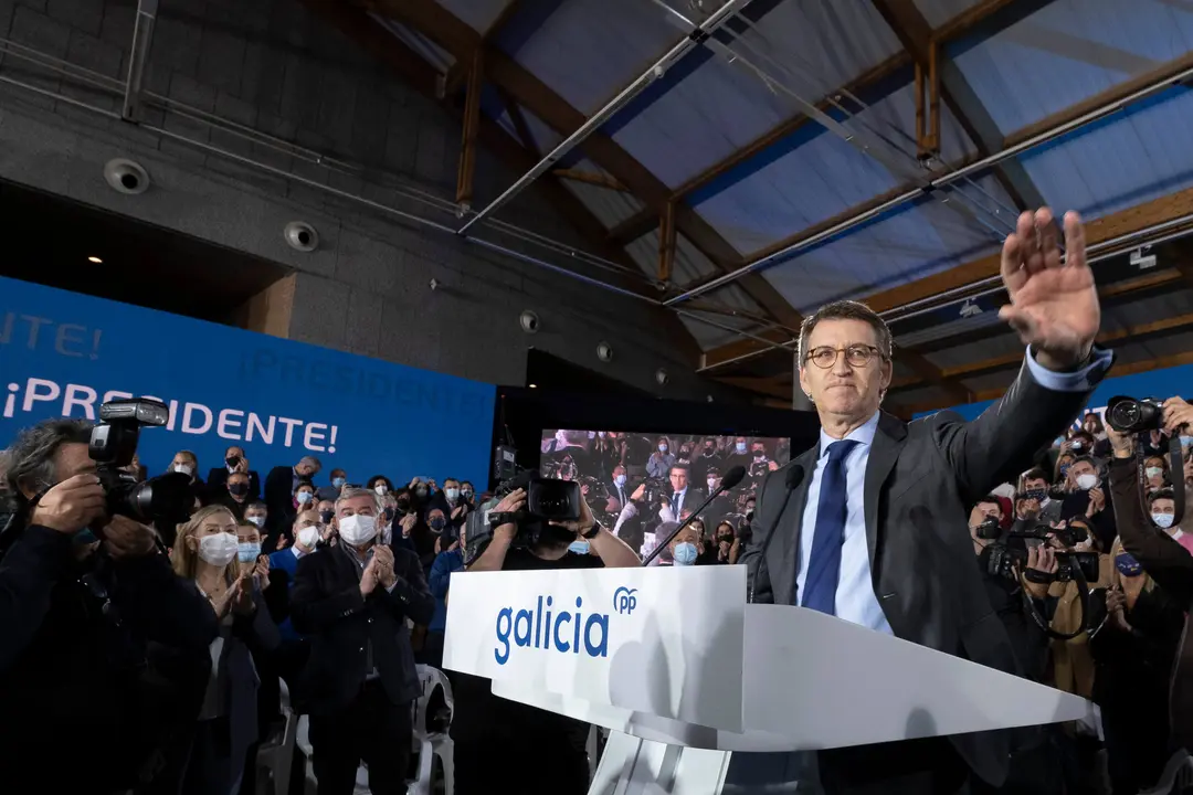 Alberto N&uacute;&ntilde;ez Feixoo presenta a s&uacute;a candidatura &aacute; presidencia estatal do PP. (Foto: Arxina)