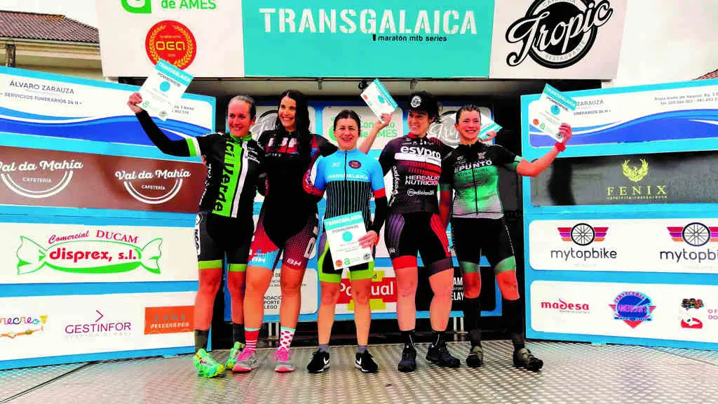 Podio feminino da edici&oacute;n do 9 de febreiro de 2020, encabezado por Isabel Picoaga  (centro).(Foto: Transgalaica).