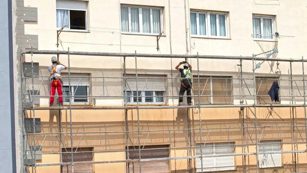 A construci&oacute;n foi o sector no que m&aacute;is aumentaron os custos laborais na Galiza no cuarto trimestre de 2021 (Foto: N&oacute;s Diario).