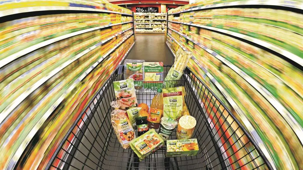 O mercado marxinalista para a fixaci&oacute;n dos prezos da luz &eacute; unha agresi&oacute;n &aacute; maior&iacute;a social. A inflaci&oacute;n contin&uacute;a disparada neste comezo de 2022. Os balances do Banco Central Europeo multiplic&aacute;ronse (Foto: Europa Press).