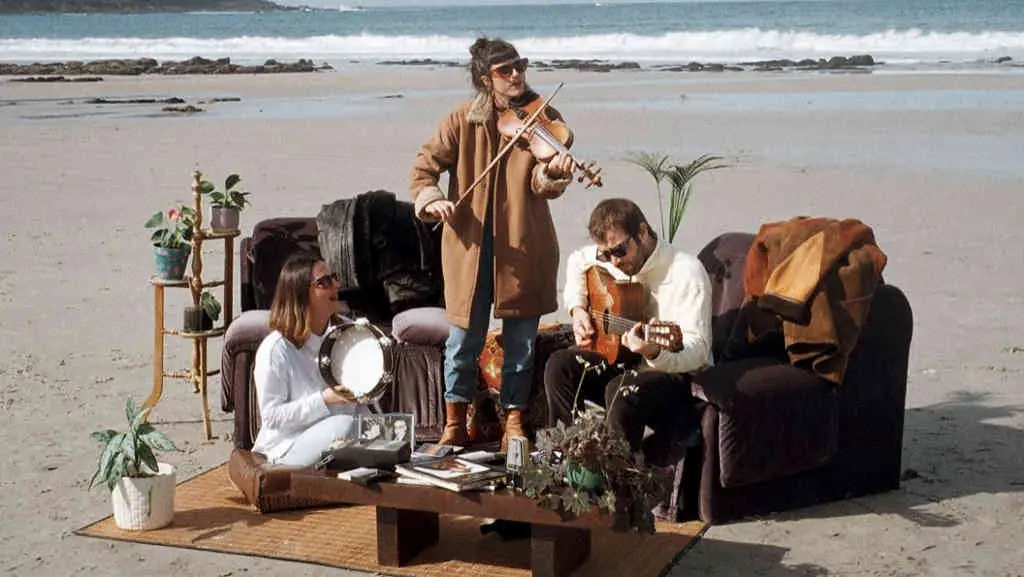 O grupo Caldo participar&aacute; nas residencias art&iacute;sticas (Foto: Caldo).