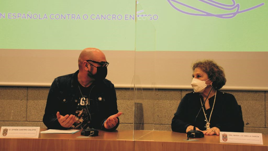 Efrén Castro e María Luz Abella, na presentación do certame. (Foto: Deputación de Lugo).