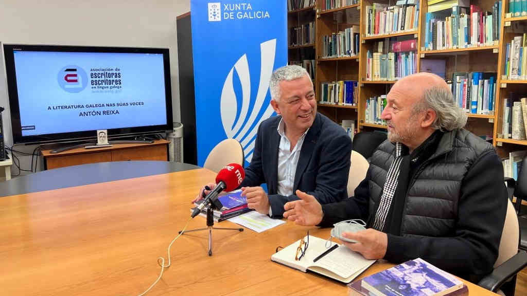 Valentín García e Cesáreo Sánchez Iglesias na presentación (Foto: Xunta da Galiza).