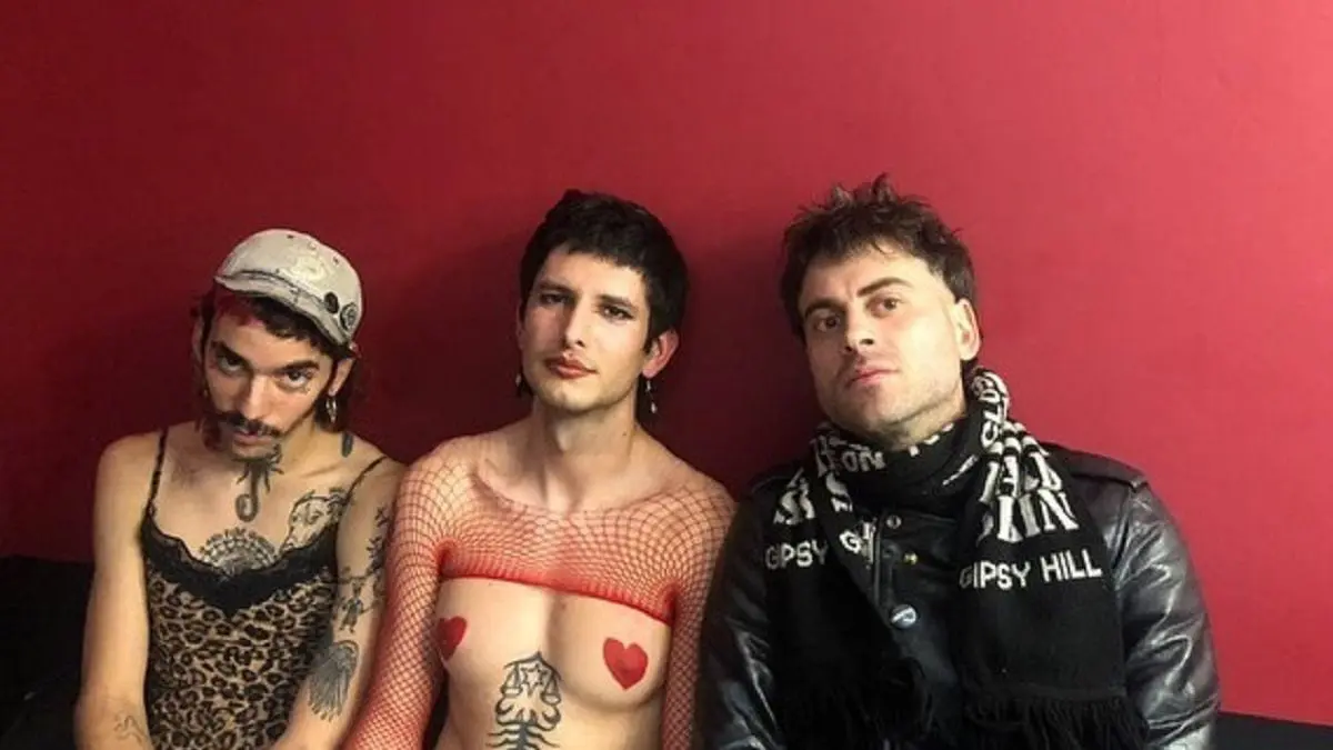 Os integrantes da banda de m&uacute;sica agredida en Ourense, Amor. (Foto: Amor).