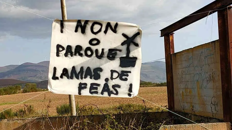 Stop E&oacute;licos Xur&eacute;s Celanova acusa a varios alcaldes da zona de ser "c&oacute;mplices" do espolio de terras altas (Foto: Europa Press).