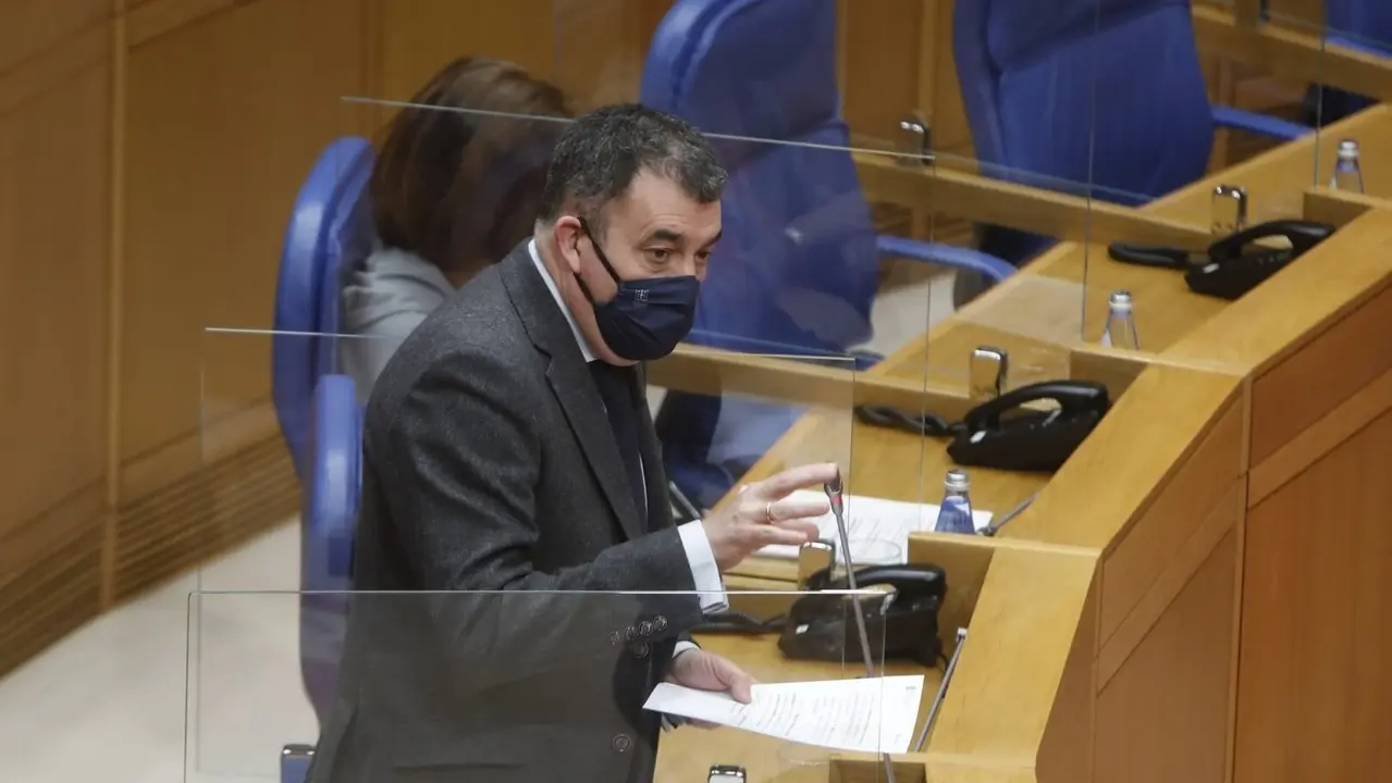 Comparecencia do conselleiro de Educaci&oacute;n, Rom&aacute;n Rodr&iacute;guez. (Foto: Europa Press)