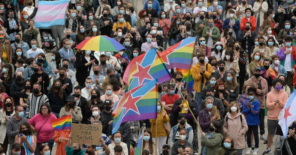 Manifestaci&oacute;n na Coru&ntilde;a polo asasinato de Samuel Luiz en xullo de 2021 (Foto: M. Dylan / Europa Press).