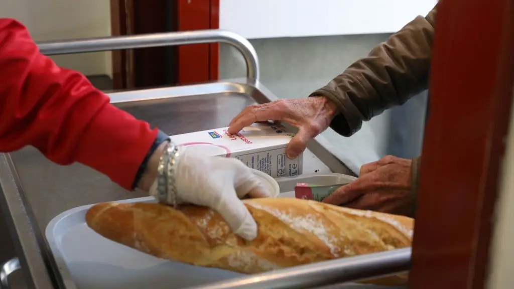 A demanda urxente de axuda social fixo aumentar a burocratizaci&oacute;n dos servizos comunitarios. (Foto: Marta Fern&aacute;ndez / Europa Press).